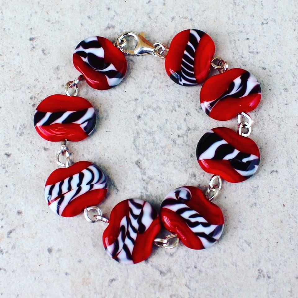 Stunning red black and white bracelet, beads by Julie Frahm