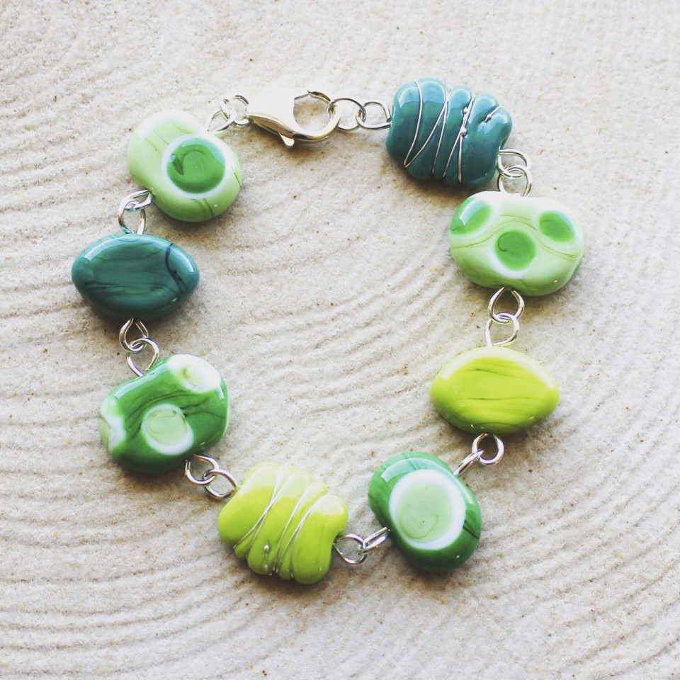 Mixed Green Glass Bead Bracelet