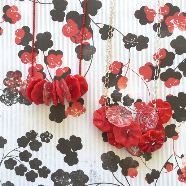 Red flower disk necklaces