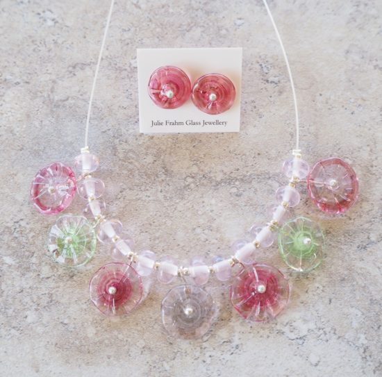 pink flower necklace 