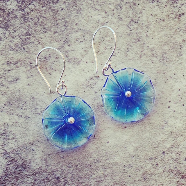 Blue glass flower necklace and matching earrings