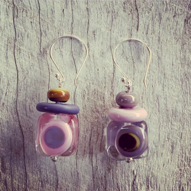 Pink and purple mismatched earrings 
