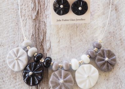 black and white flower necklace