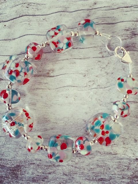 Recycled glass bracelet | colourful glass bracelet made from a wine bottle