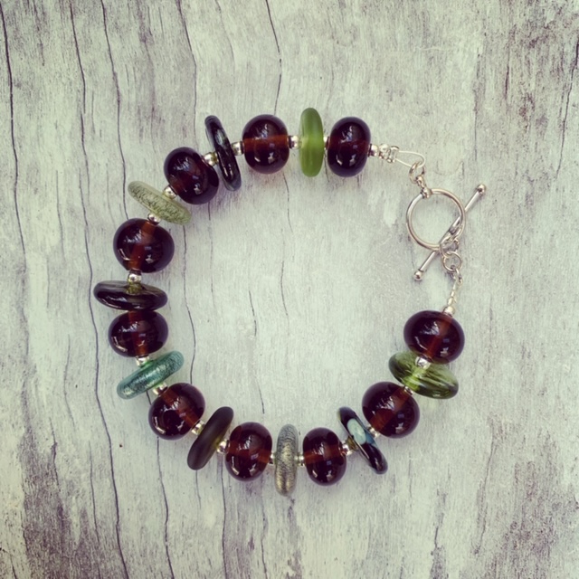 Recycled glass bracelet | glass beads made from beer and wine bottles