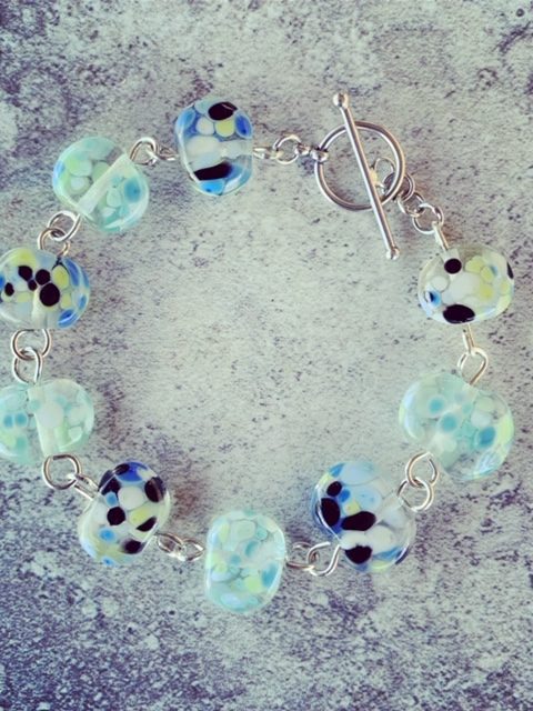 Recycled glass bracelet | beads made from a wine bottle and decorated with smashed up glass