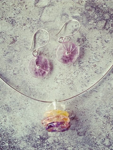 Recycled glass jewellery | glass beads made from wine bottles and other glass objects