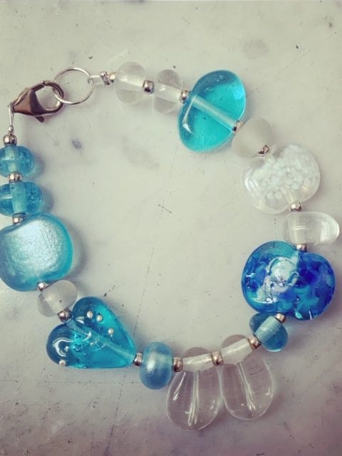 World Gin Day 2019 - Bombay Sapphire Gin bracelet