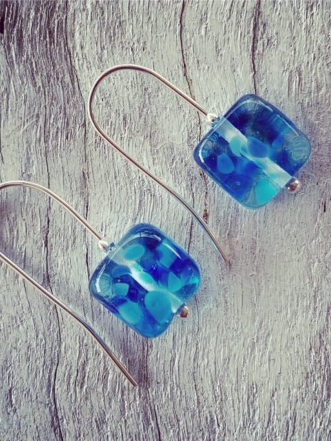Simple earrings made from a wine bottle