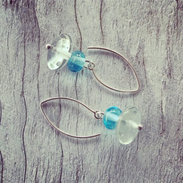 Super cute gin and tonic earrings