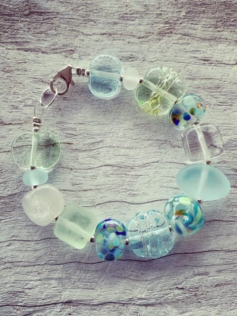 Green Depression Glass and Wine bottle recycled glass bead bracelet
