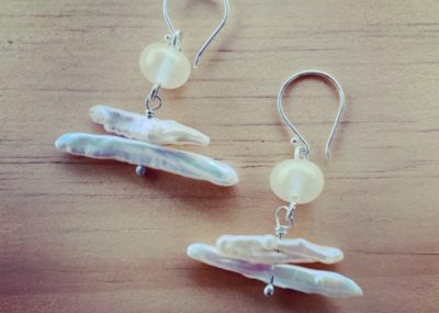 gold and pearl earrings