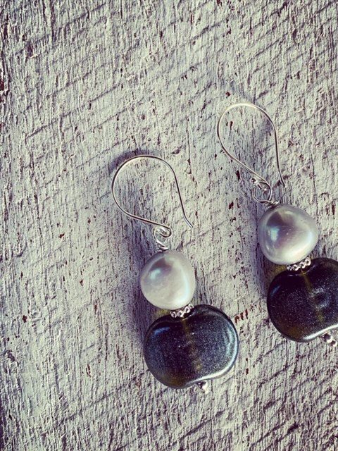 Recycled wine bottle earrings and necklace