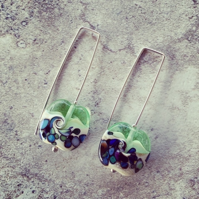 Green wave bead earrings