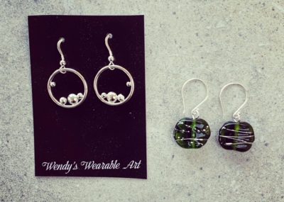 champagne lover earrings