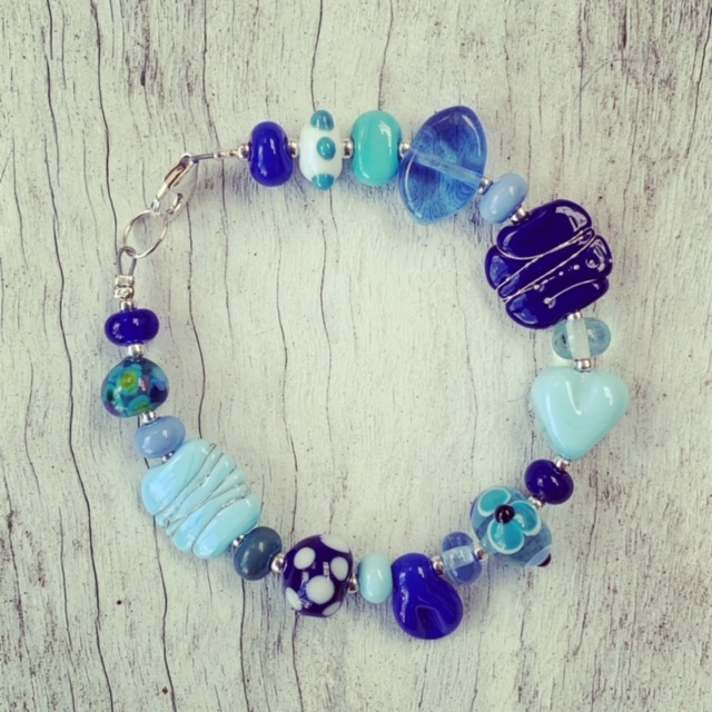 blue glass bead bracelet
