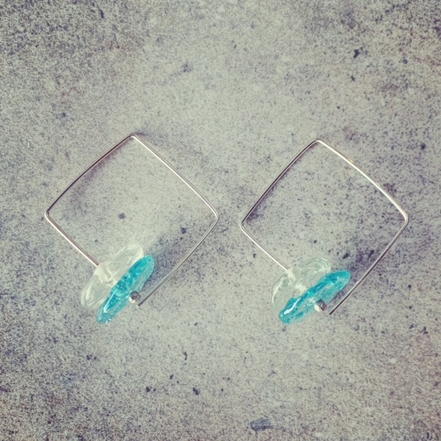 gin and tonic square hoop earrings 