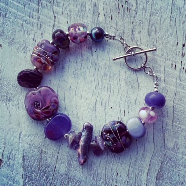 purple bead bracelet 